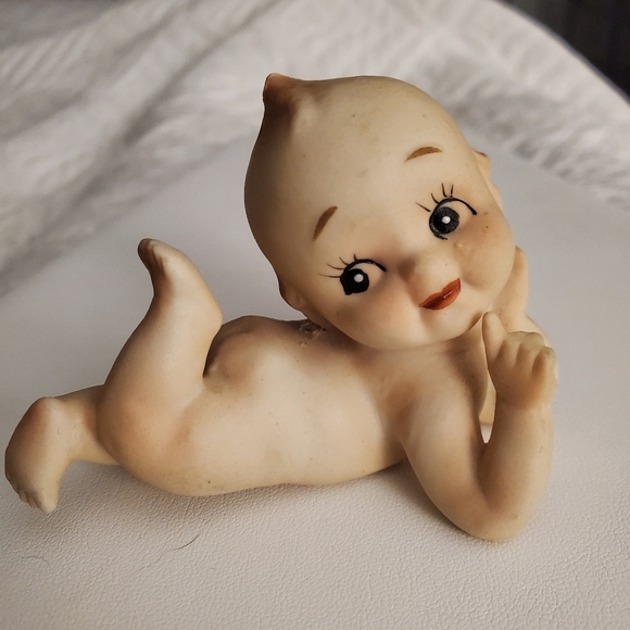 Kewpie Porcelain Figurine - Picture 1 of 1